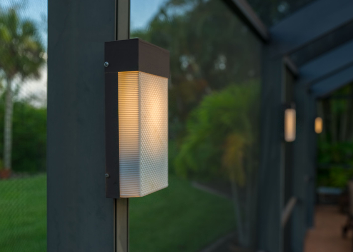 Lanai Best Outdoor Exterior Lightings in Fort Myers