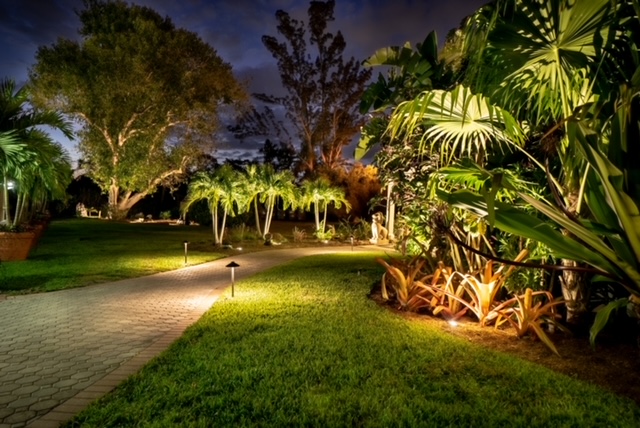 Read more about the article What to Consider when Choosing a Landscape Lighting